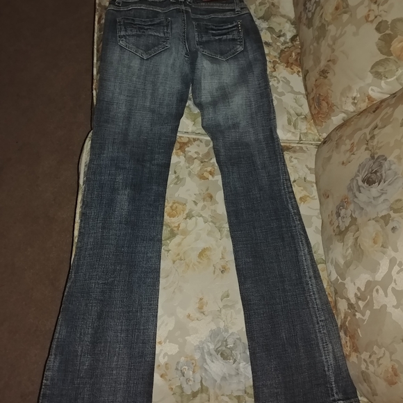 Jeans - Picture 7 of 8